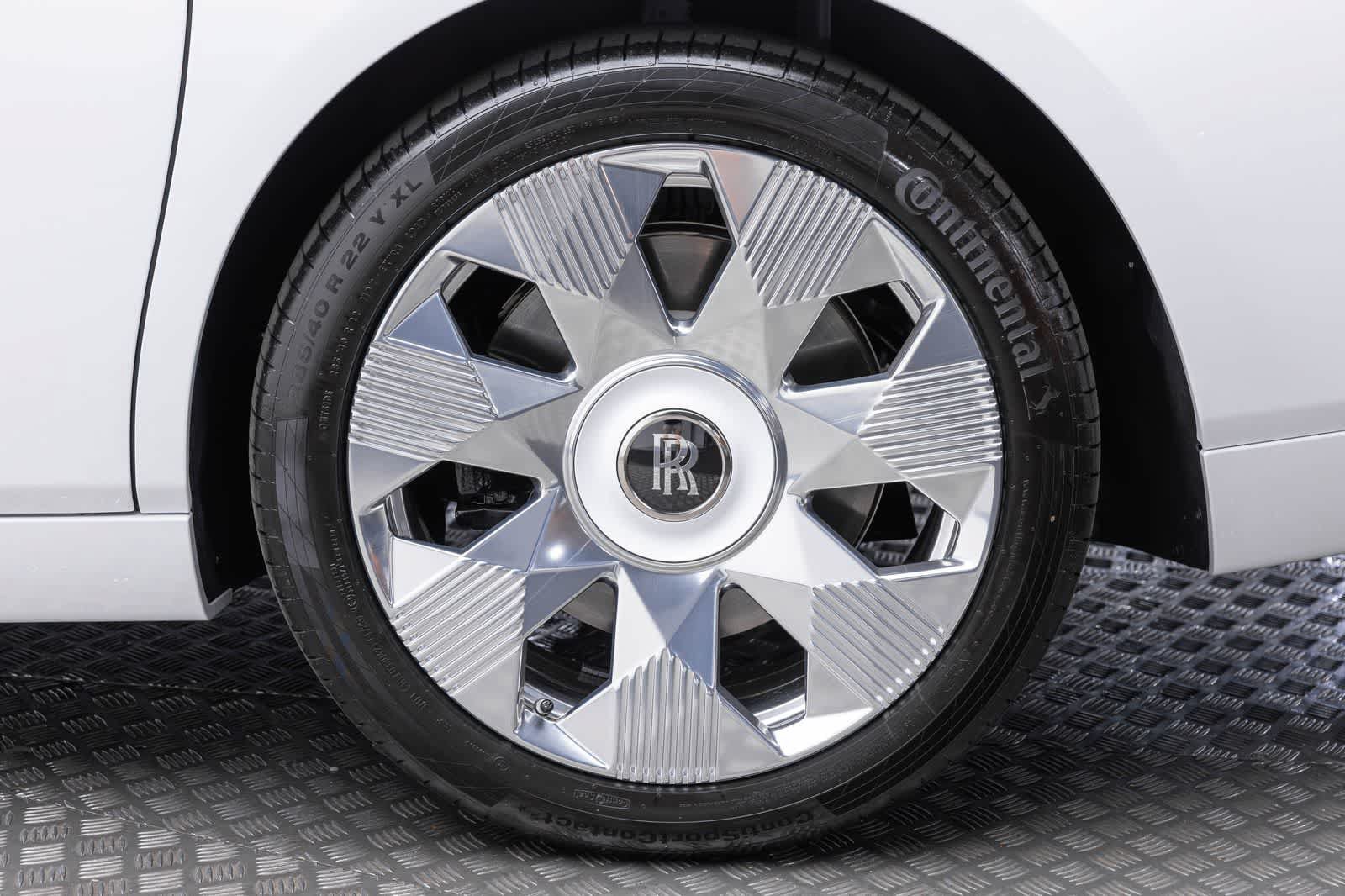 New 2027 Rolls-Royce Phantom Sedan RWD image 61