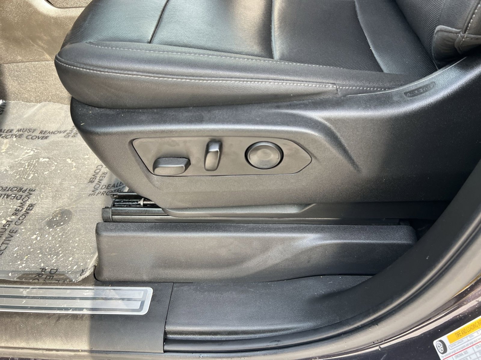 Used 2022 Chevrolet Silverado 1500 LTZ image 14