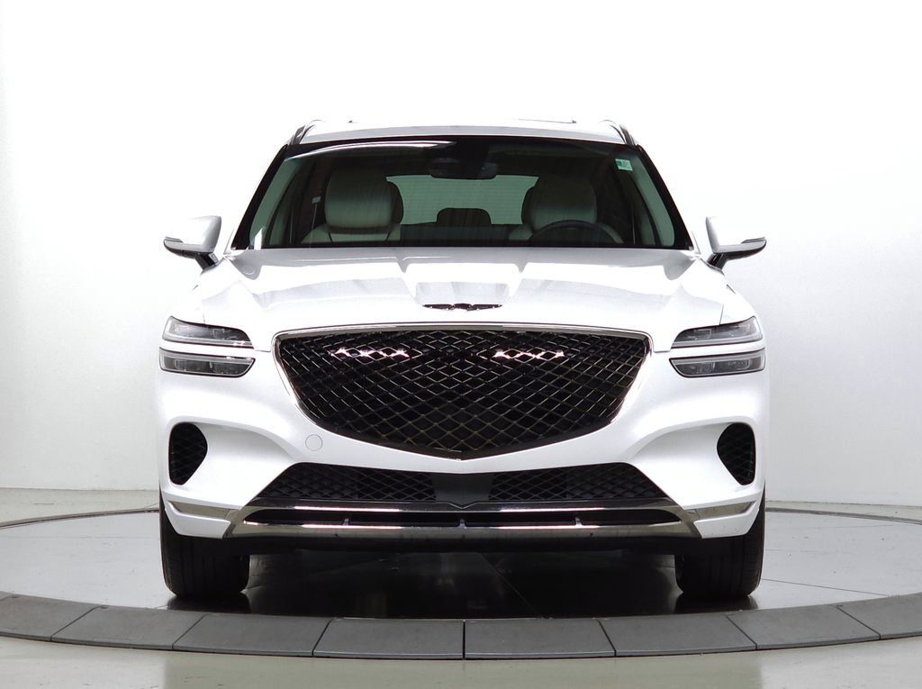Used 2023 Genesis GV70 2.5T w/ Select Package AWD/4WD image 2
