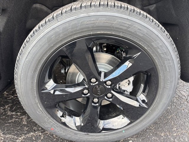 New 2025 Jeep Grand Cherokee Altitude image 27