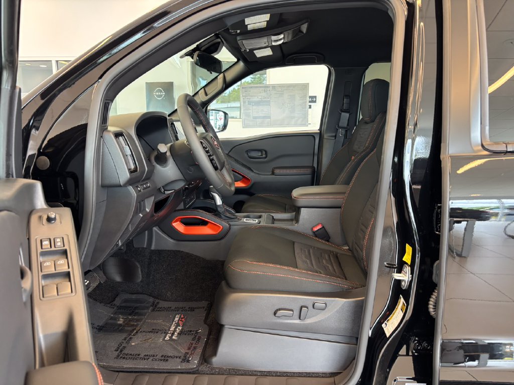 New 2026 Nissan Frontier PRO-4X w/ Tow Package AWD/4WD image 14