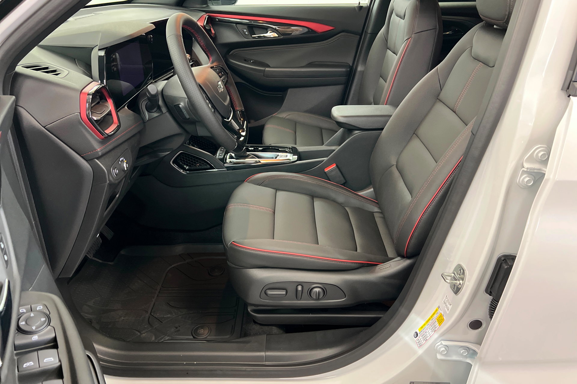 New 2026 Chevrolet TrailBlazer RS w/ Convenience Package image 18