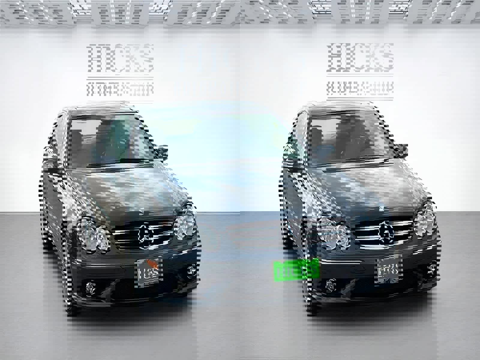 Used 2009 Mercedes-Benz CLK 550 Base image 3