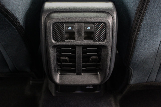 Used 2025 Ford Bronco Heritage Edition AWD/4WD image 27