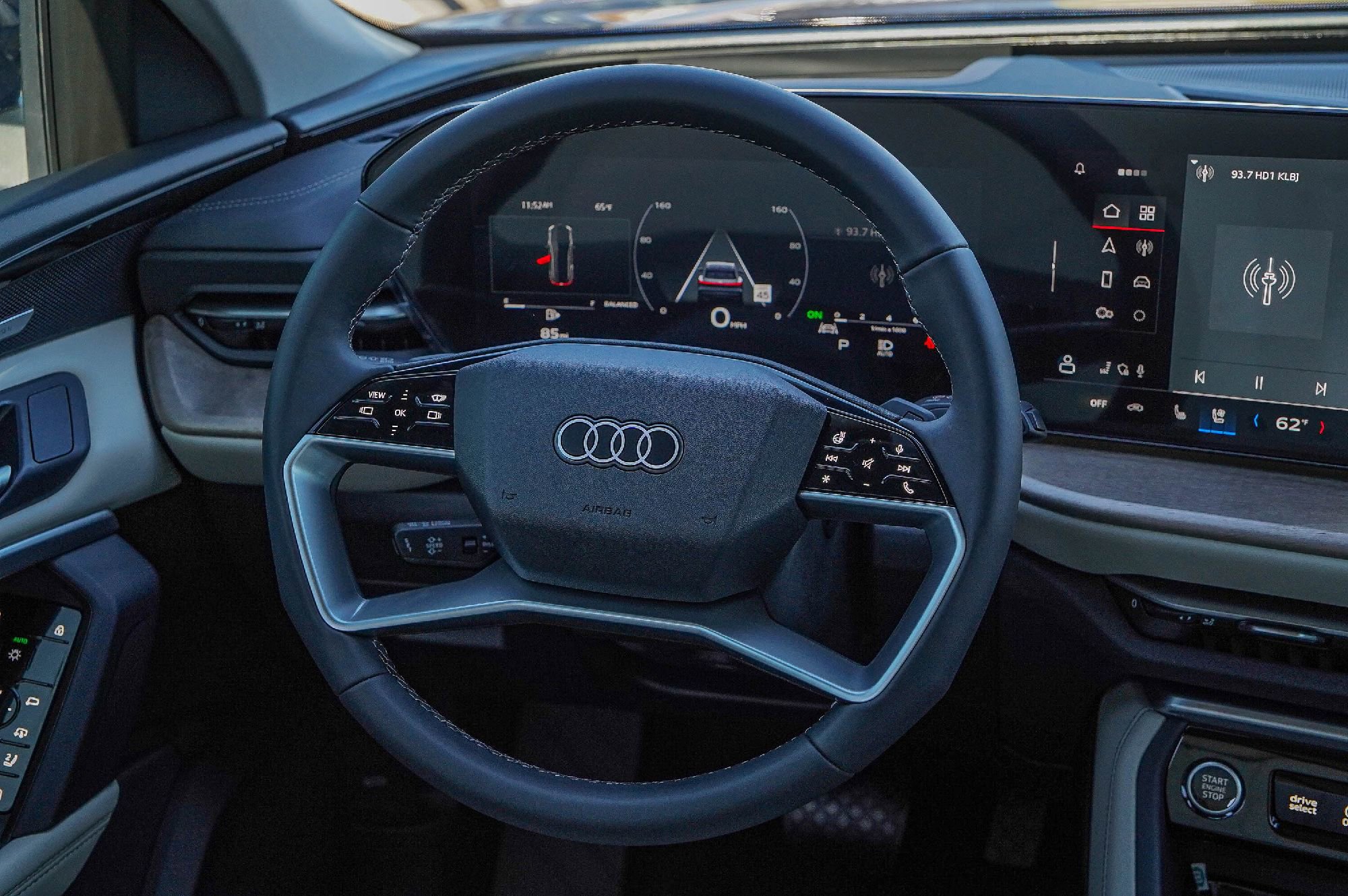 New 2025 Audi Q5 Premium Plus image 23