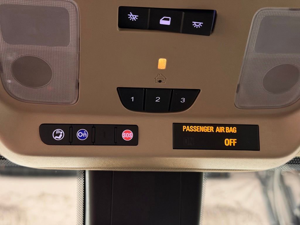 Used 2017 Buick Envision Premium image 41