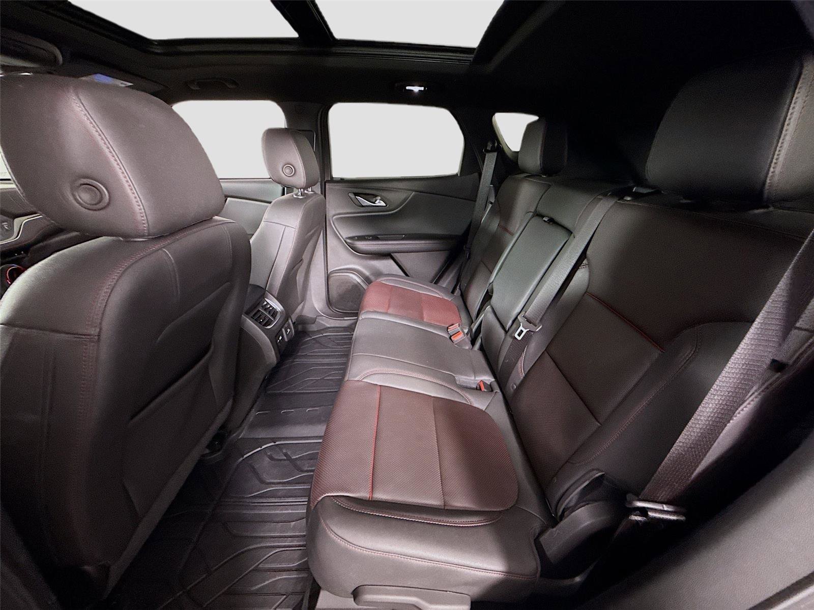 Used 2024 Chevrolet Blazer RS w/ Enhanced Convenience Package image 19