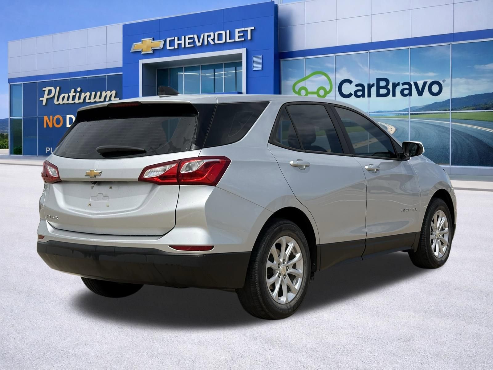 Certified 2020 Chevrolet Equinox LS w/ LPO, Floor Liner Package FWD image 7