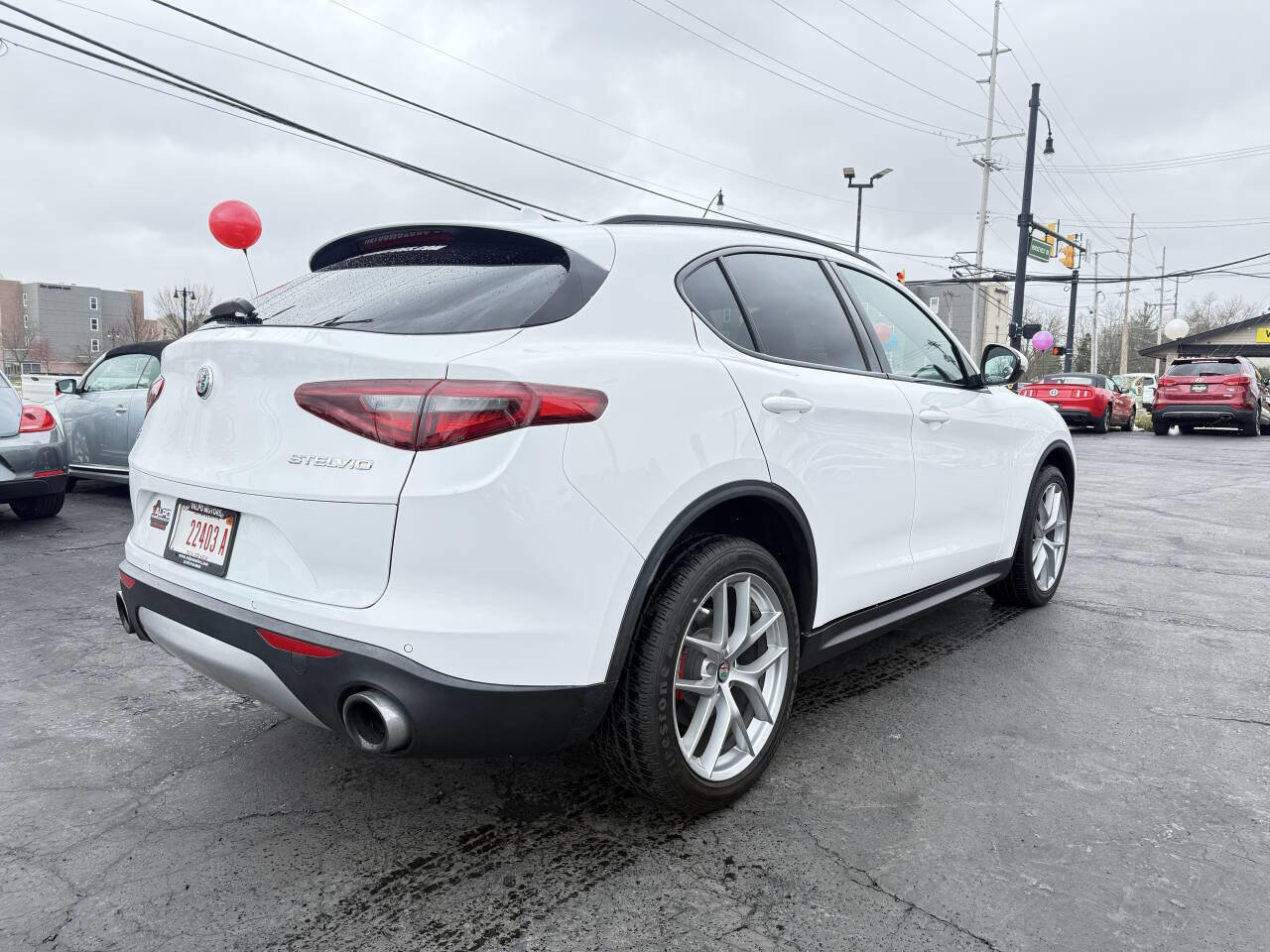 Used 2018 Alfa Romeo Stelvio Ti Sport image 5