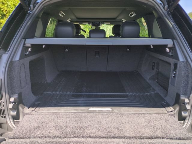 New 2026 Land Rover Range Rover SE AWD/4WD image 16