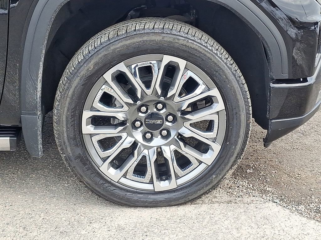 Used 2023 GMC Sierra 1500 Denali Ultimate image 11