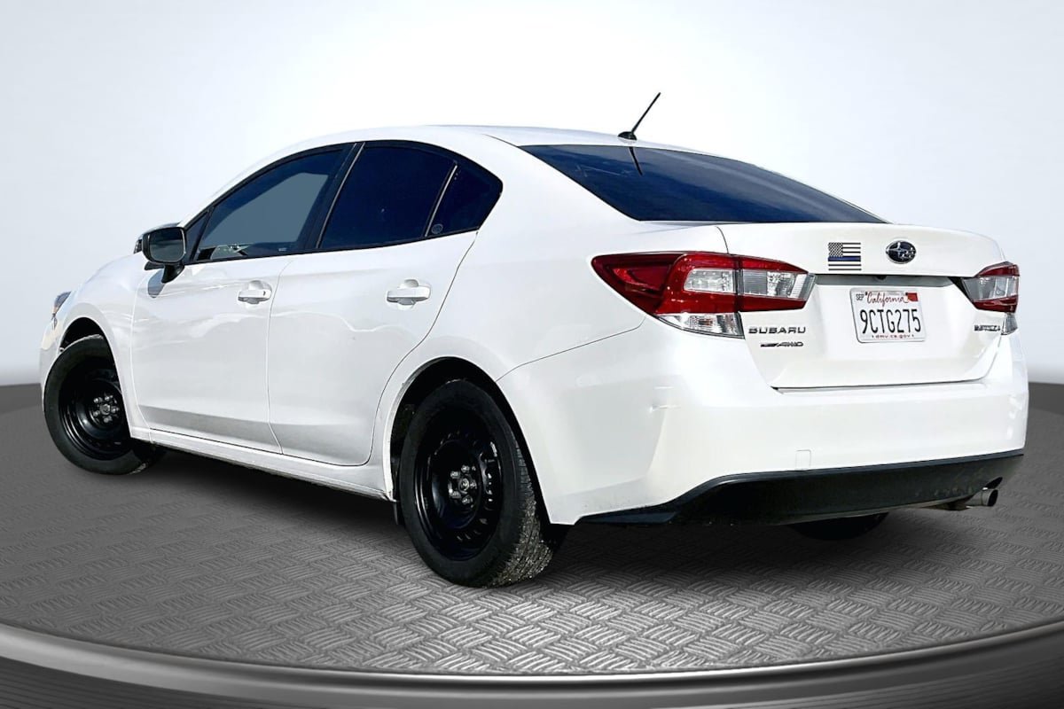 Used 2022 Subaru Impreza 2.0i AWD/4WD image 2