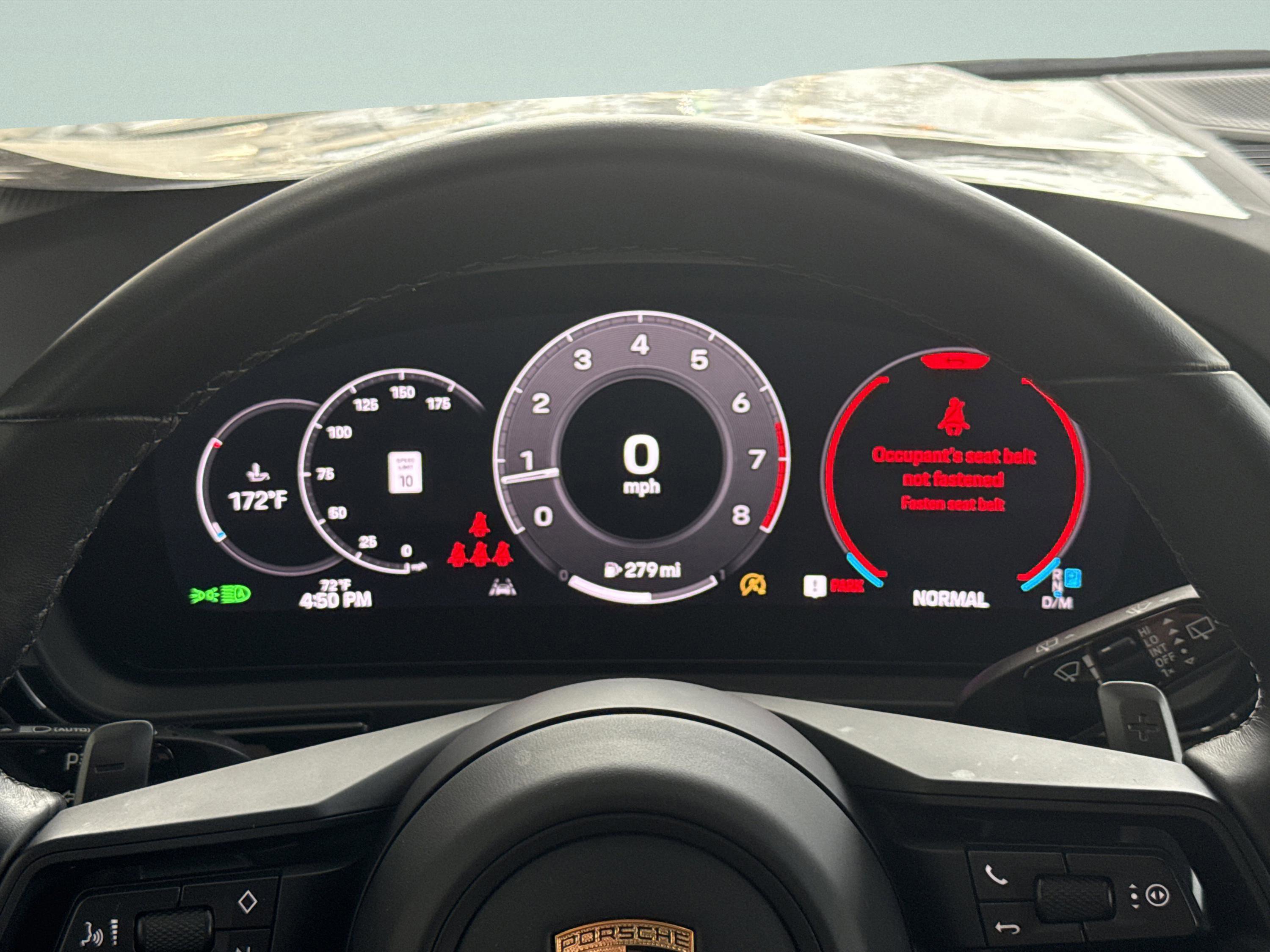 Used 2024 Porsche Cayenne image 43