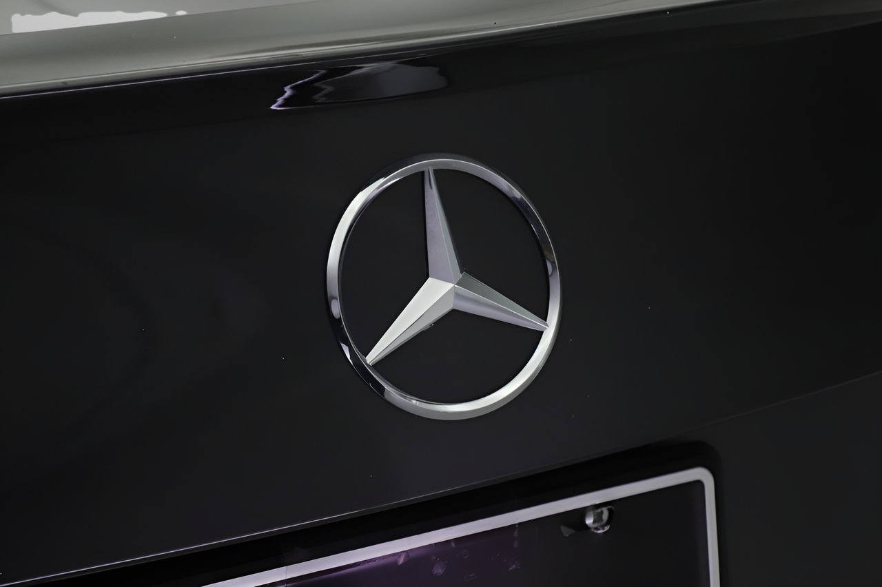 Certified 2023 Mercedes-Benz C 300 Sedan image 20