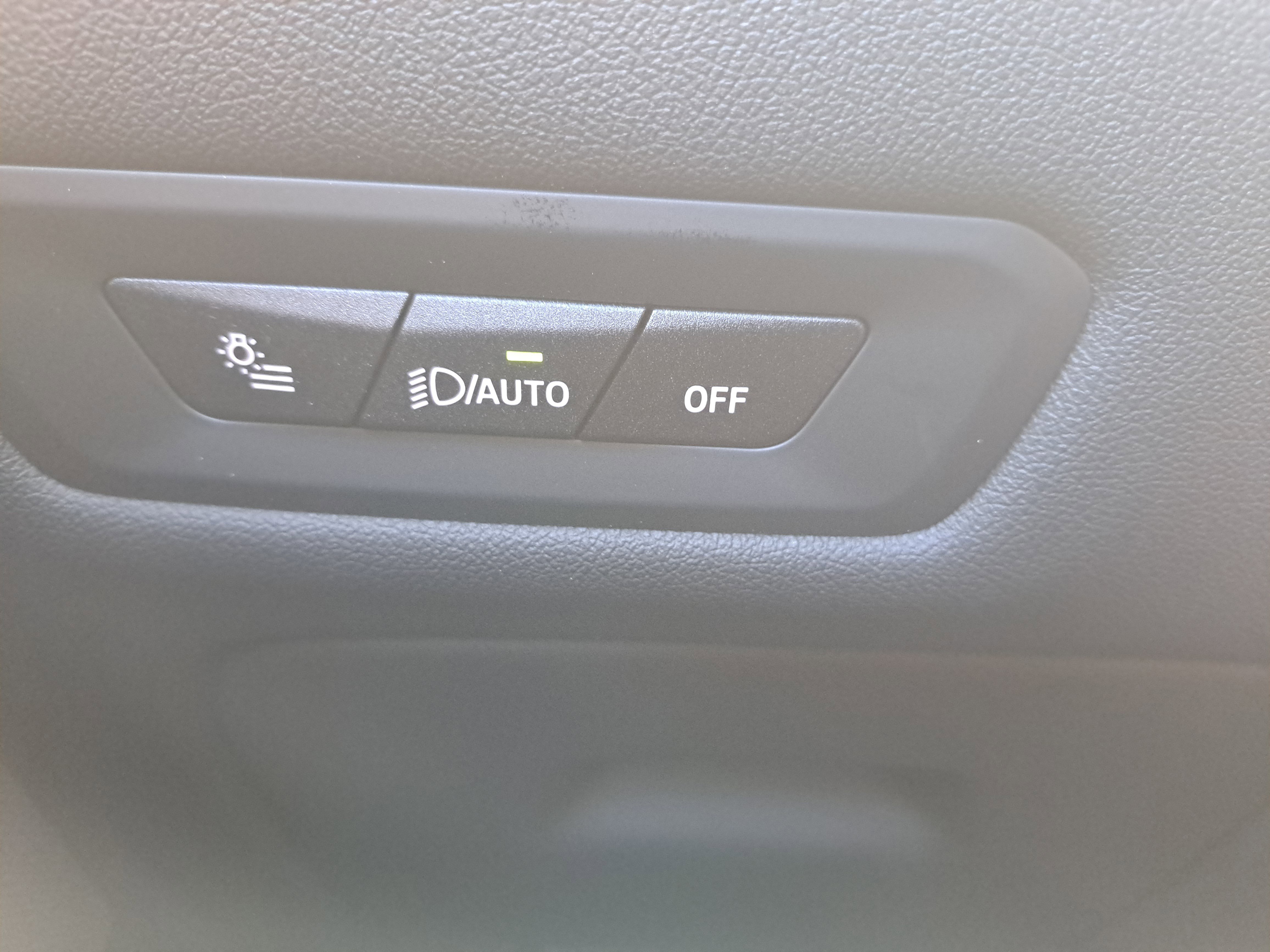 New 2026 BMW X5 xDrive40i w/ Climate Comfort Package AWD/4WD image 27