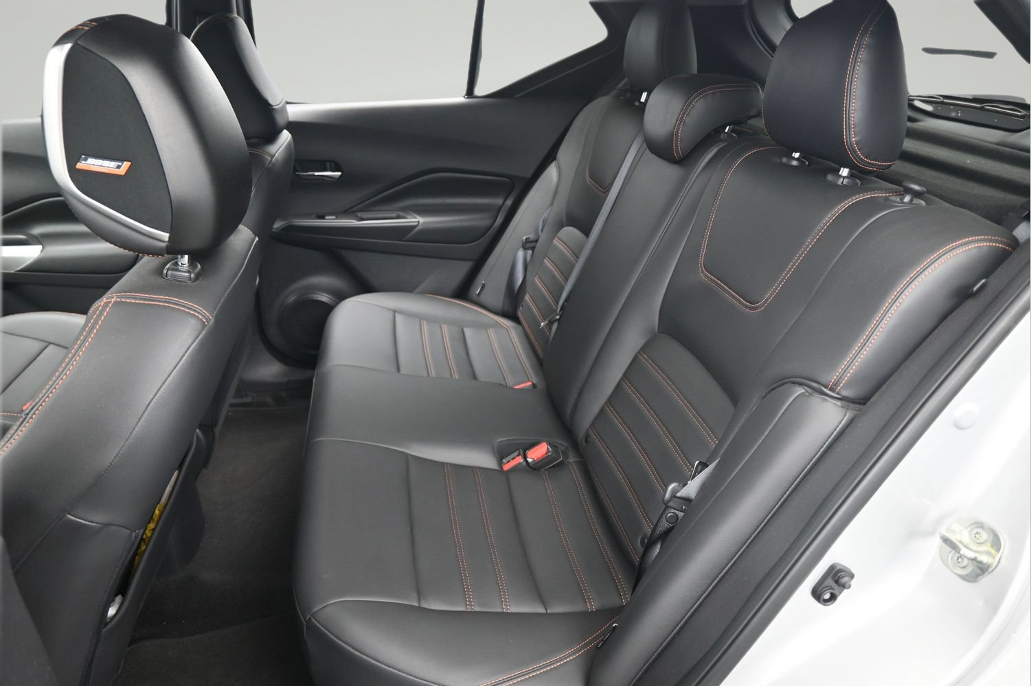 Certified 2020 Nissan Kicks SR w/ SR Premium Package FWD image 11