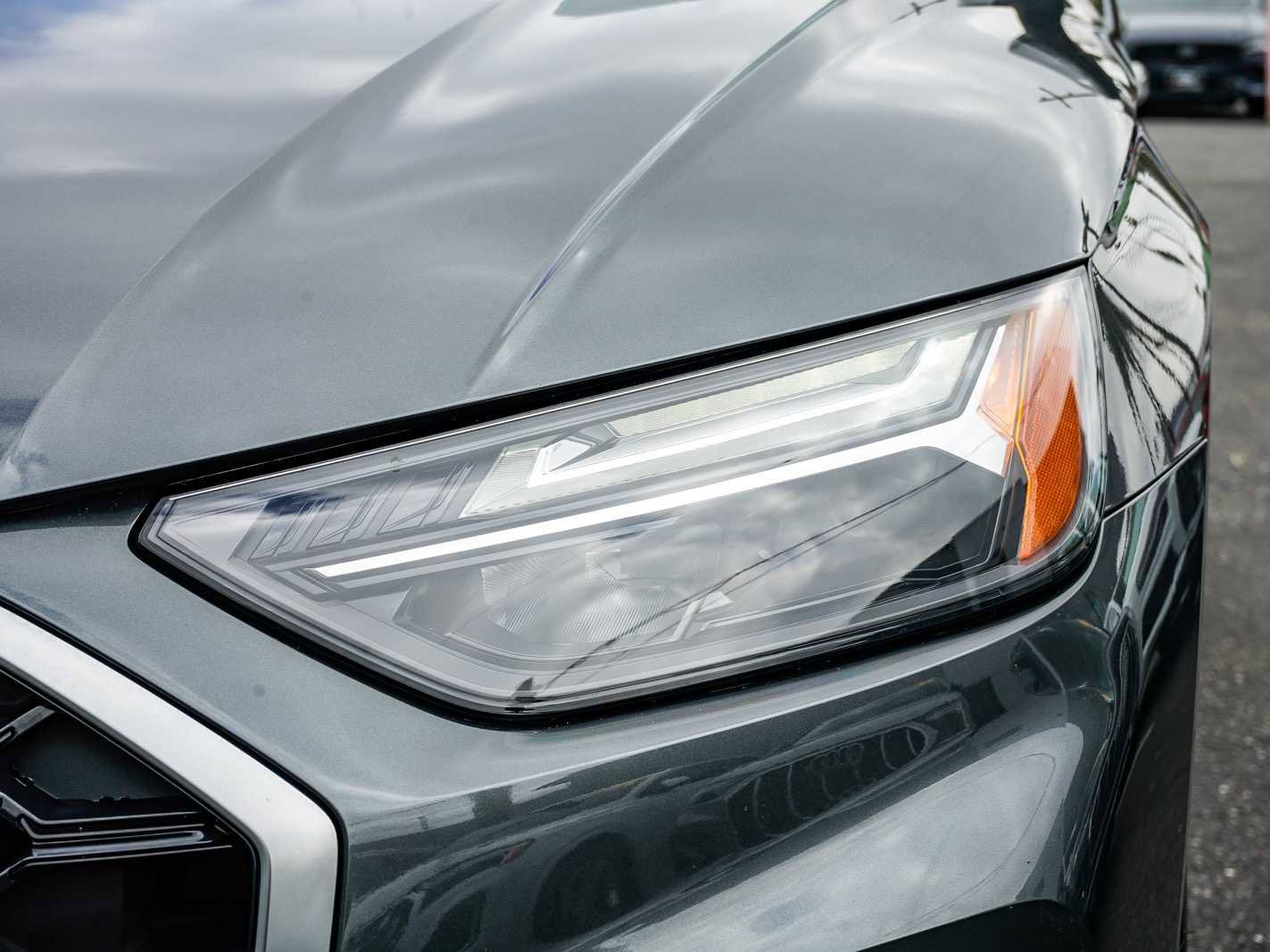 Used 2023 Audi Q5 2.0T Premium w/ Convenience Package image 7