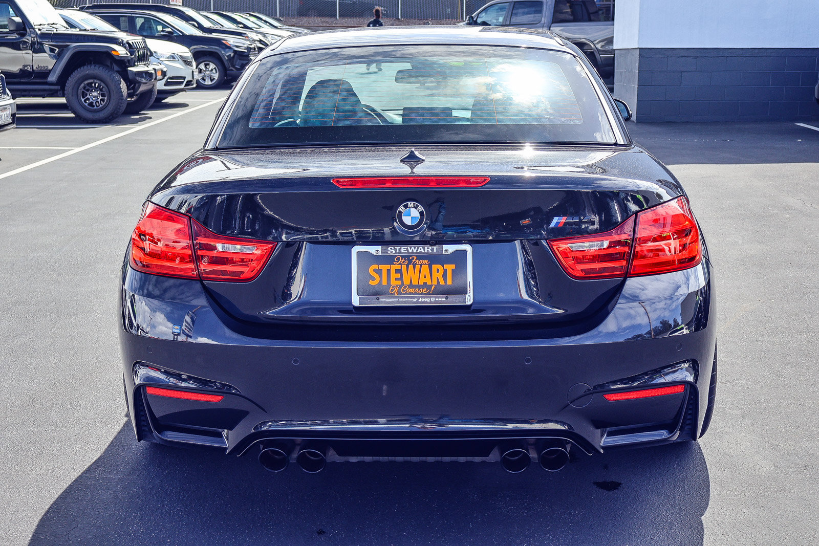 Used 2016 BMW M4 Convertible RWD image 21