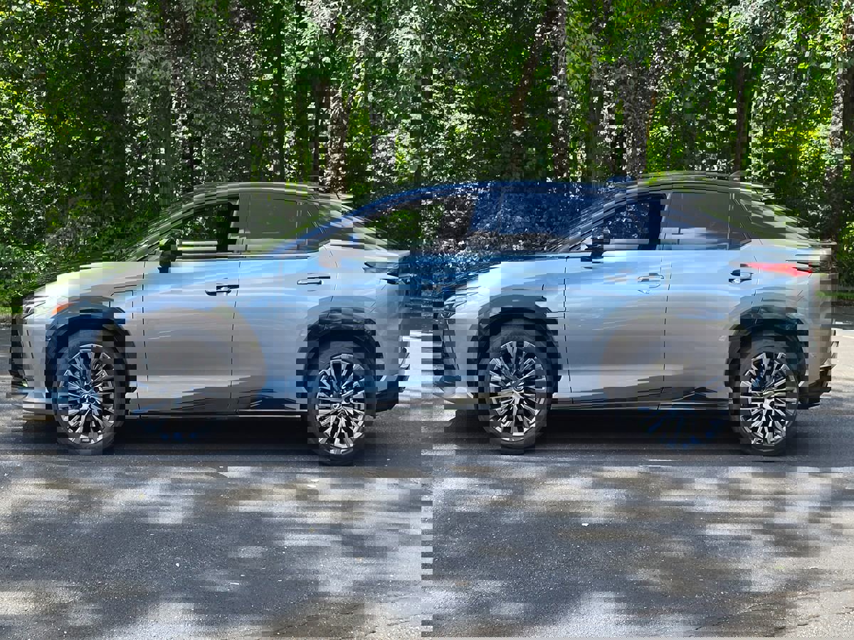 Used 2023 Lexus RZ 450e Premium w/ Accessory Package (Z1) AWD/4WD image 3