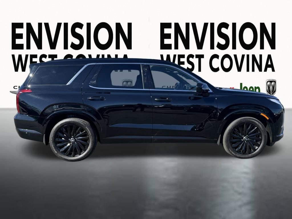 Used 2025 Hyundai Palisade Calligraphy image 9