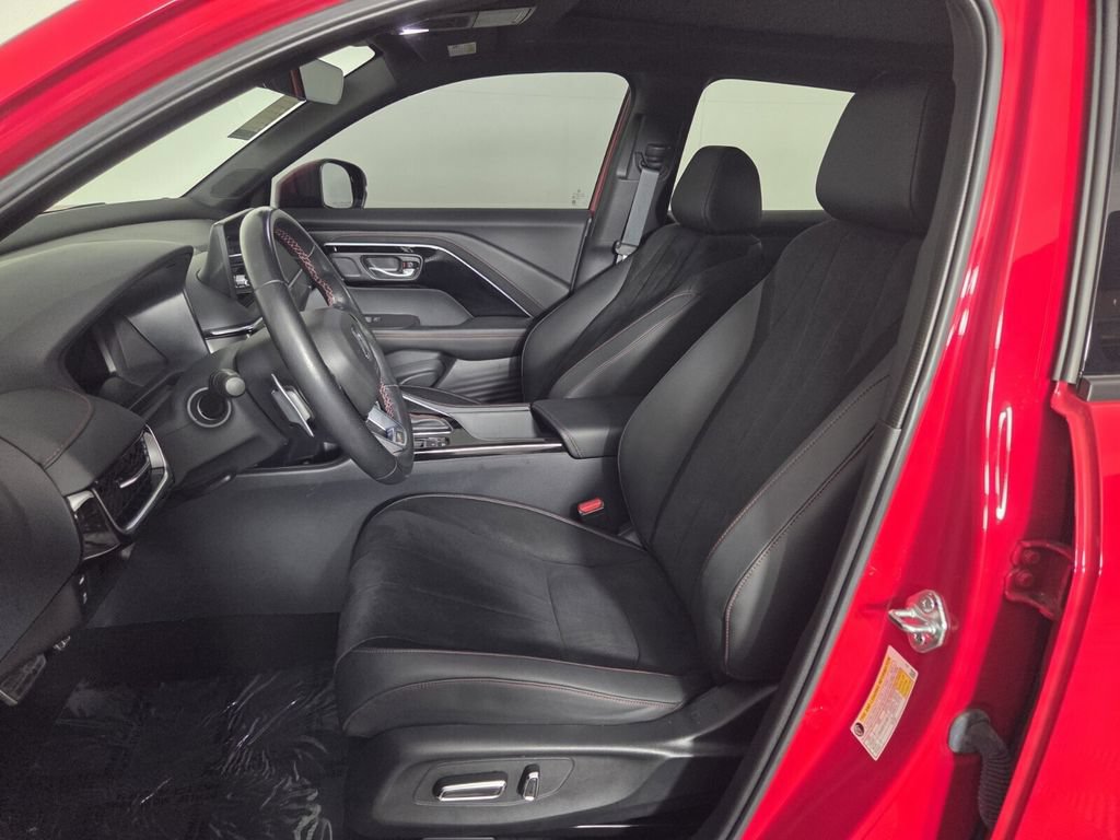 Used 2025 Acura ADX A-Spec FWD image 9