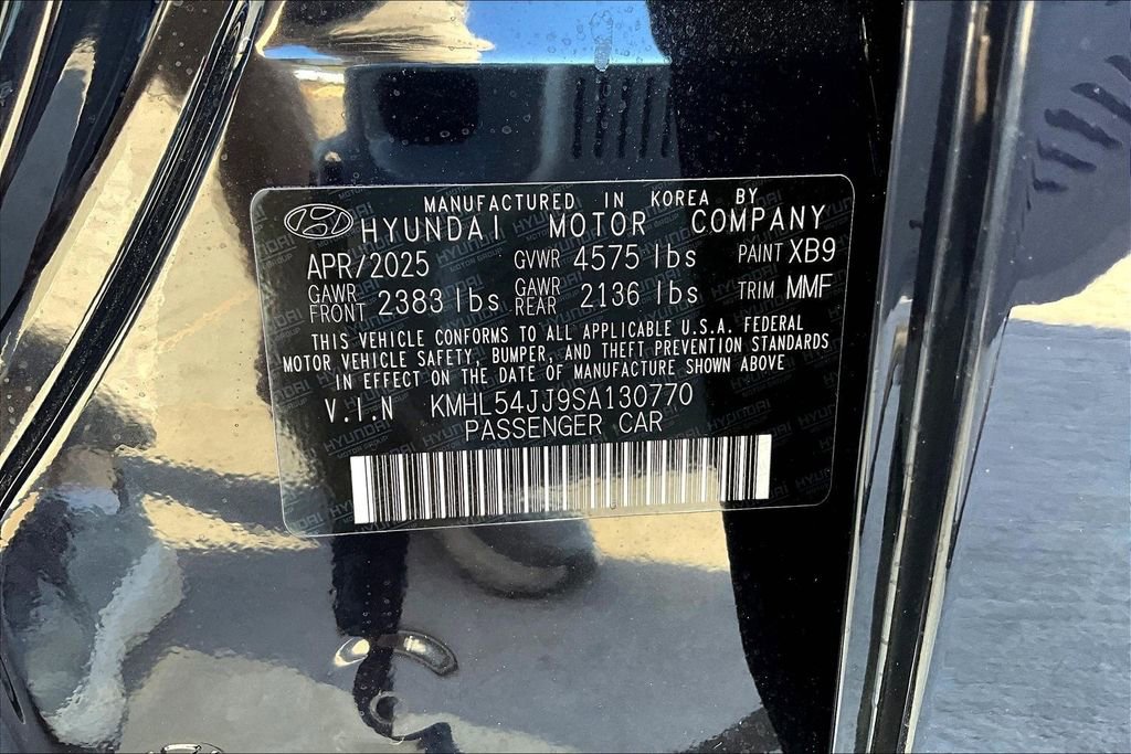 New 2025 Hyundai Sonata Limited image 32