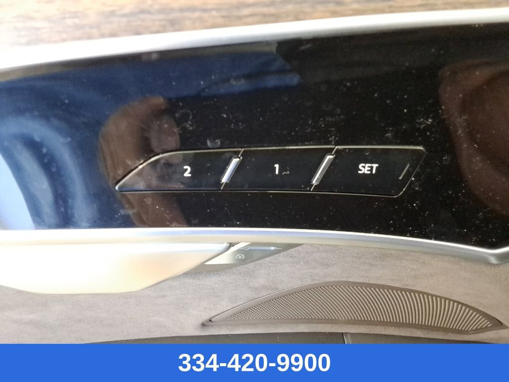 New 2025 Audi A8 L 3.0T image 21