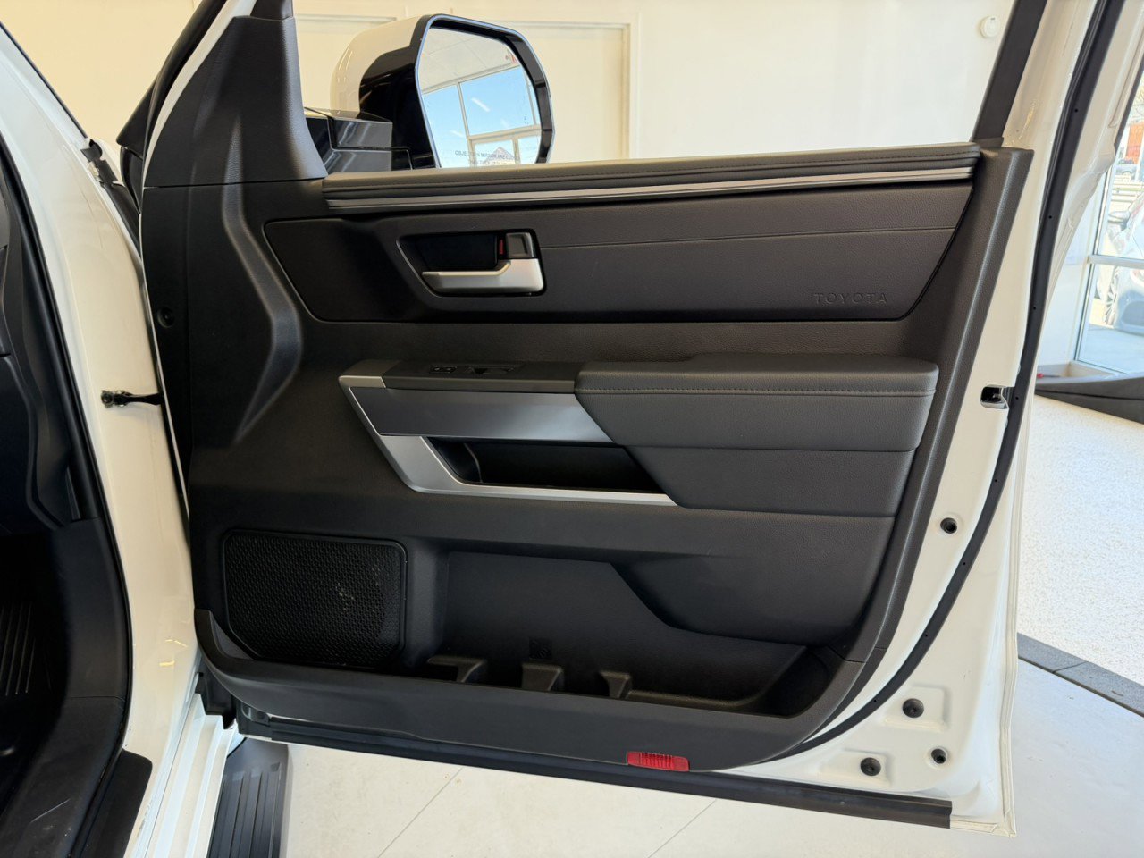 Used 2023 Toyota Sequoia SR5 w/ SR5 Premium Package image 38