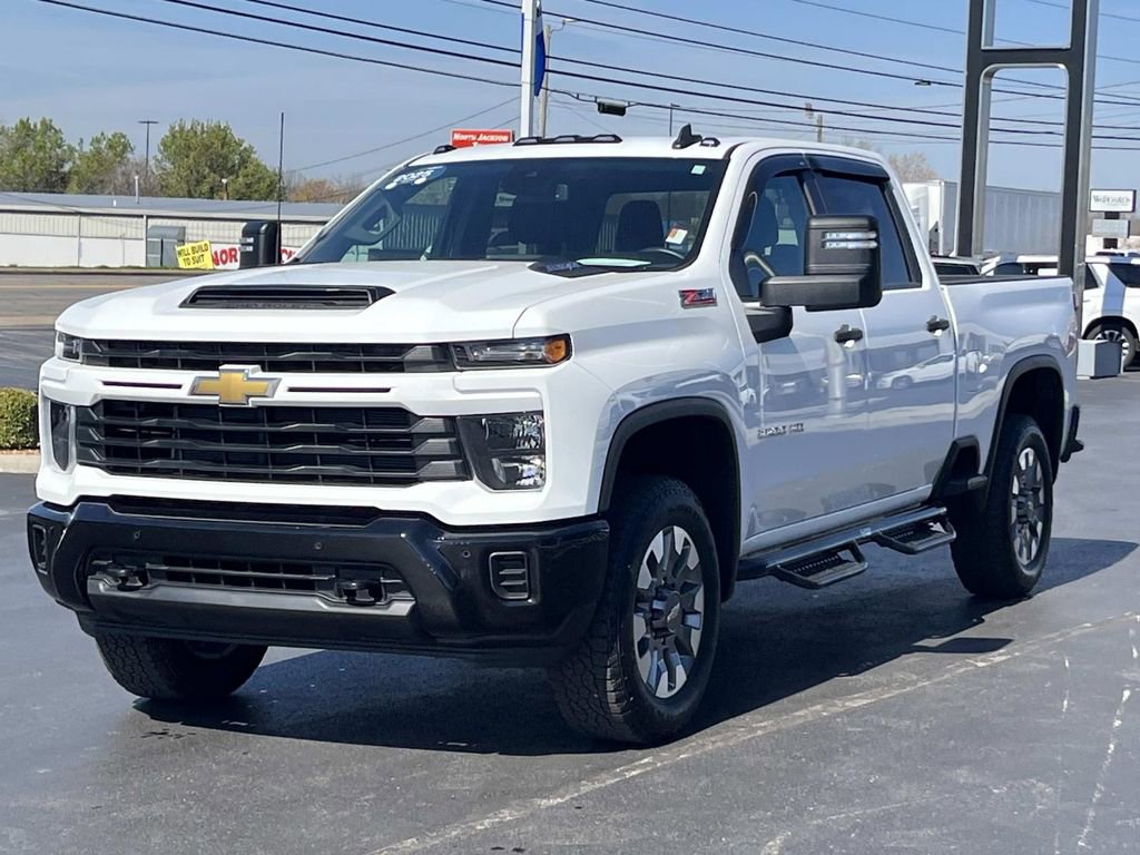 Certified 2025 Chevrolet Silverado 2500 Custom w/ Custom Value Package image 3