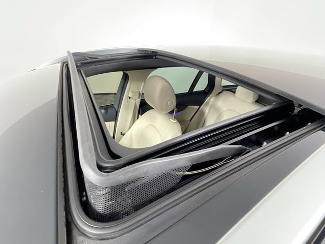 Used 2021 Mercedes-Benz GLC 300 4MATIC image 22