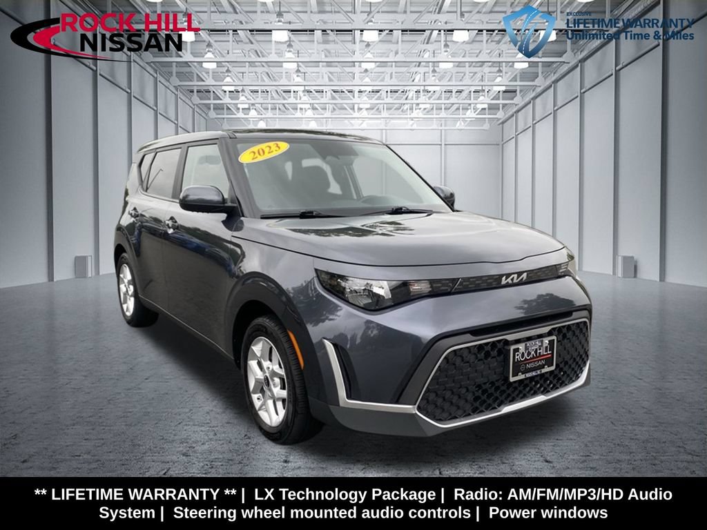 Used 2023 Kia Soul LX w/ Option Group 015