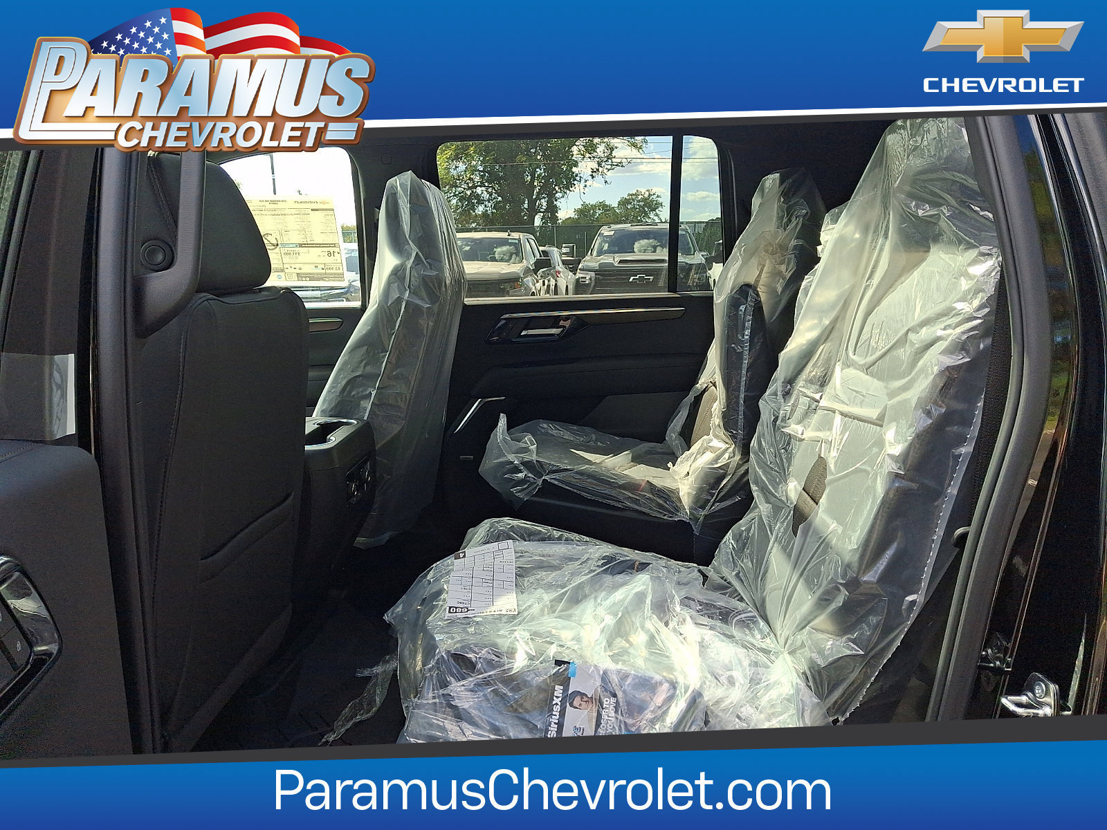 New 2026 Chevrolet Suburban High Country AWD/4WD image 7