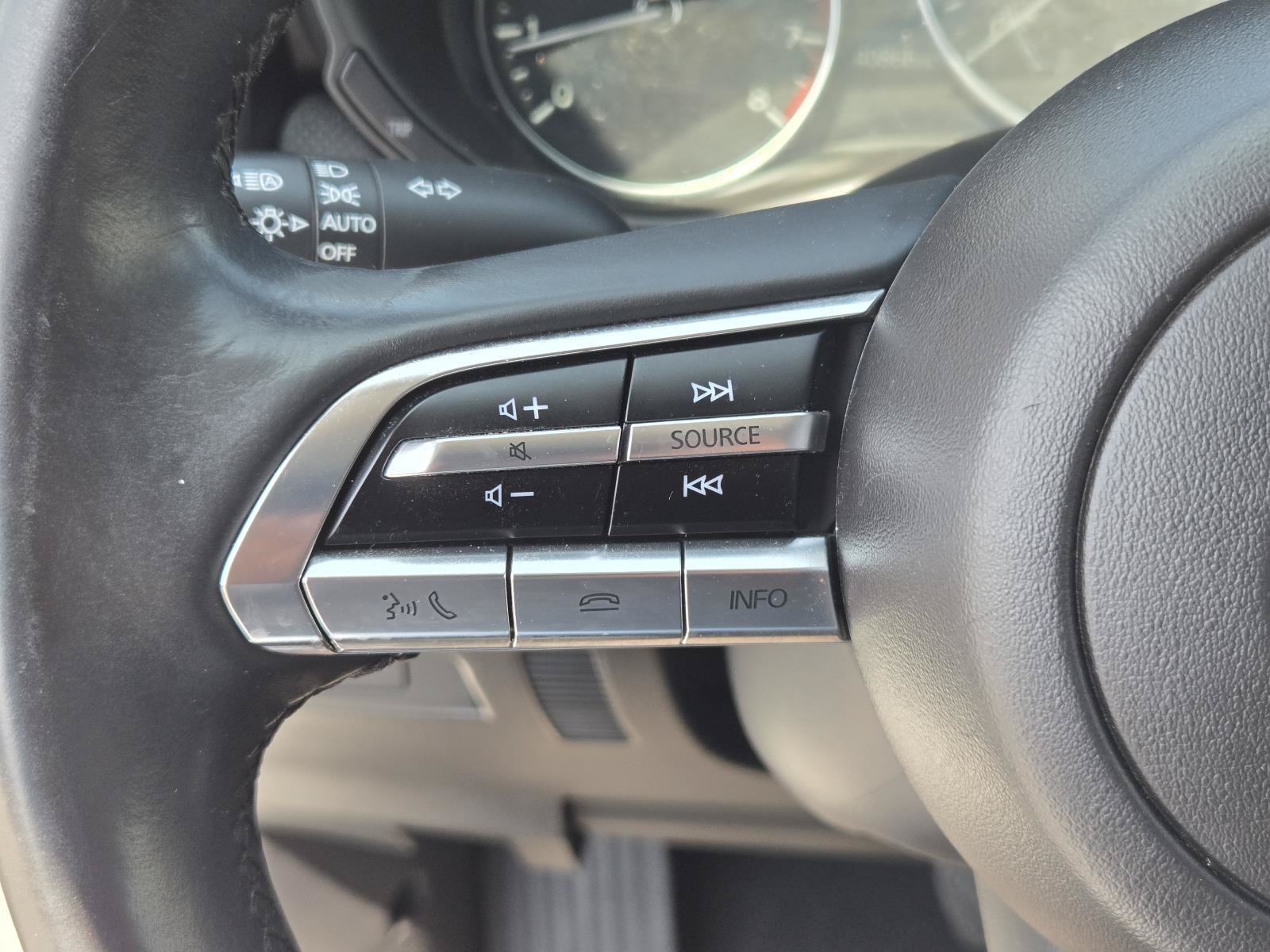 Used 2023 MAZDA CX-50 2.5 S w/ Preferred Plus Pkg AWD/4WD image 16