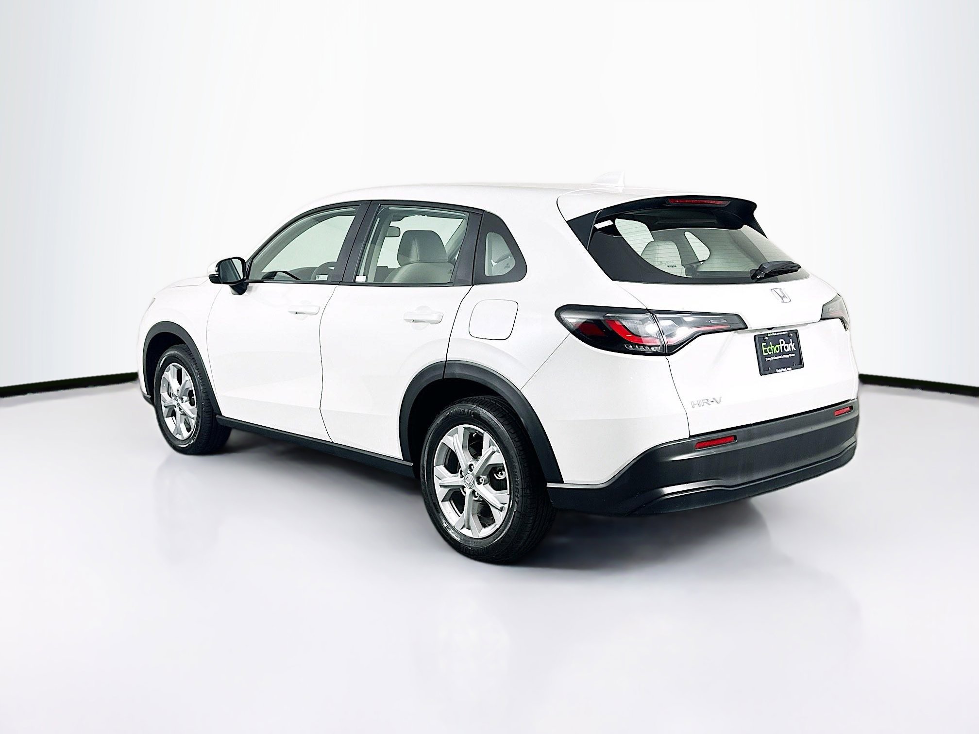 Used 2024 Honda HR-V LX image 5