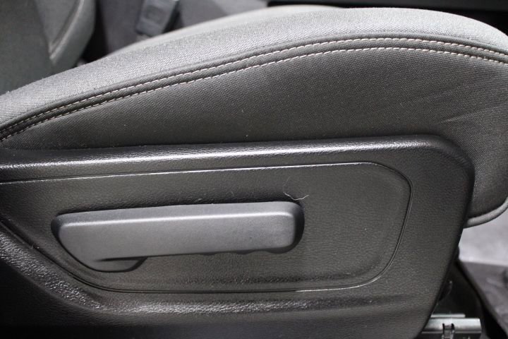 Used 2022 RAM 1500 Big Horn image 25