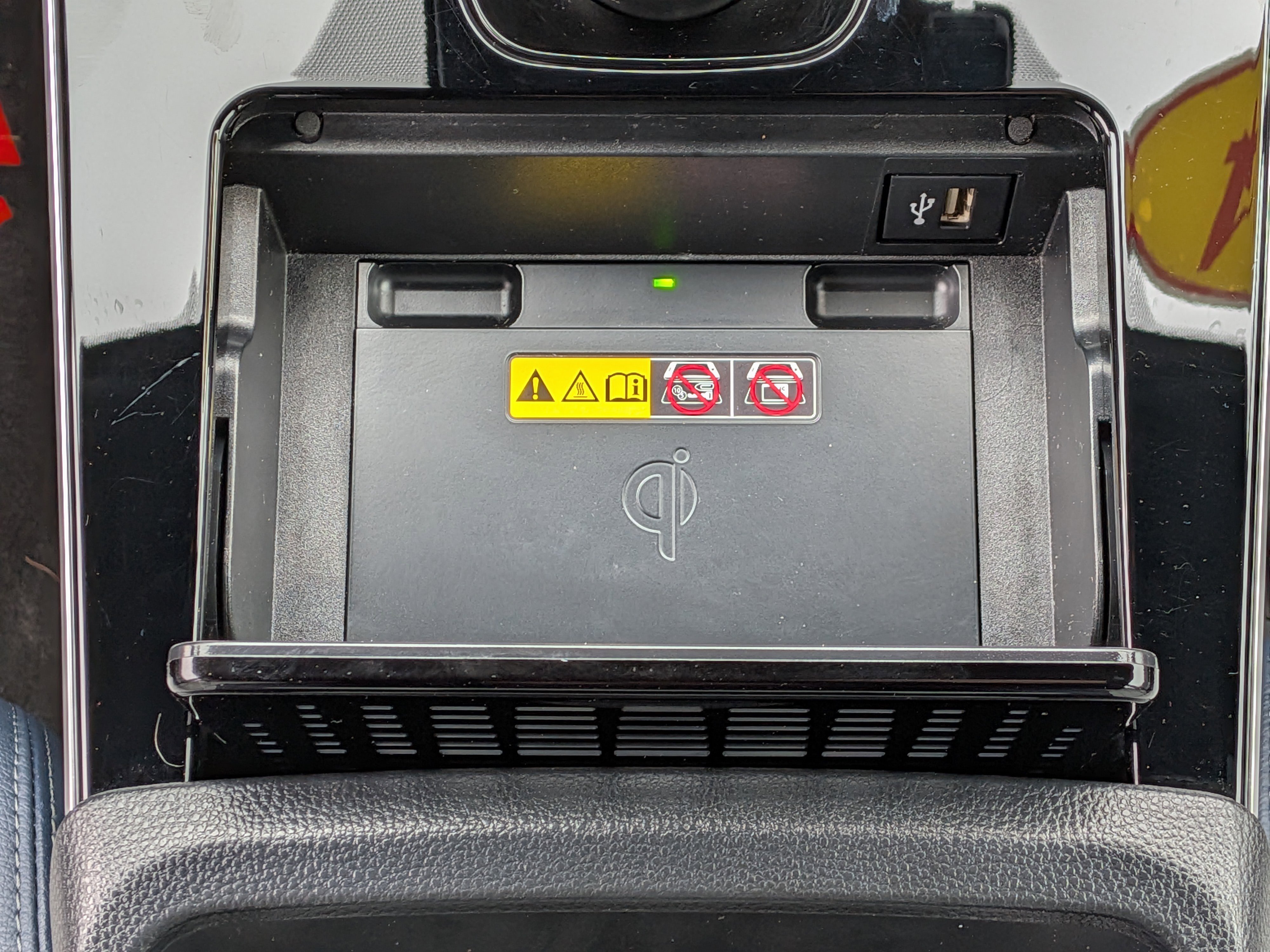 Used 2024 Subaru Solterra Touring w/ Touring Package image 36