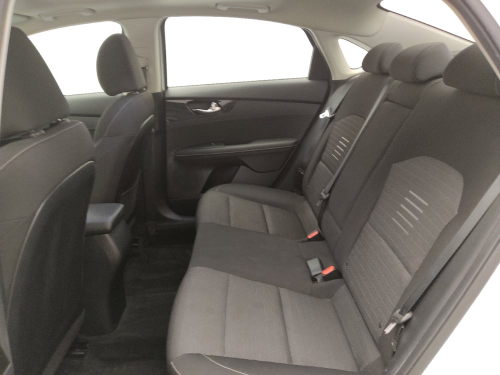 Used 2019 Kia Forte S w/ S Premium Package FWD image 18