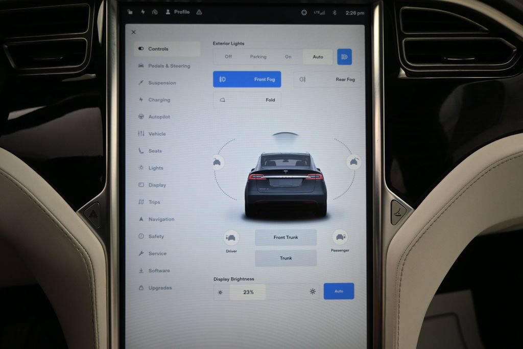 Used 2017 Tesla Model X 75D AWD/4WD image 14