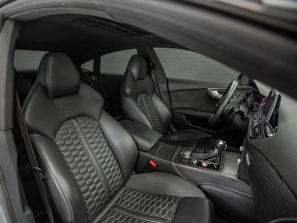 Used 2018 Audi RS 7 Performance w/ Cold Weather Package image 30