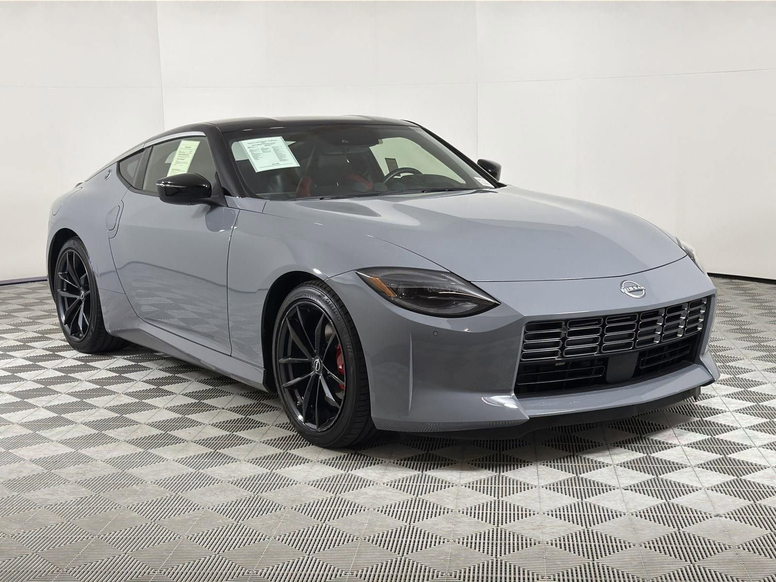 Used 2024 Nissan Z Performance w/ Floor Mat Package image 7