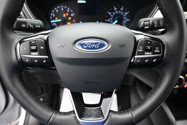 Used 2022 Ford Escape SEL w/ Equipment Group 302A AWD/4WD image 15