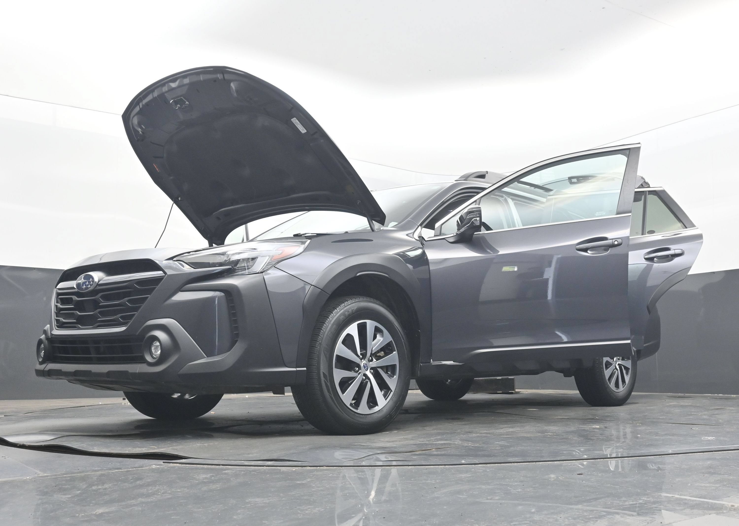 Used 2024 Subaru Outback Premium AWD/4WD image 41
