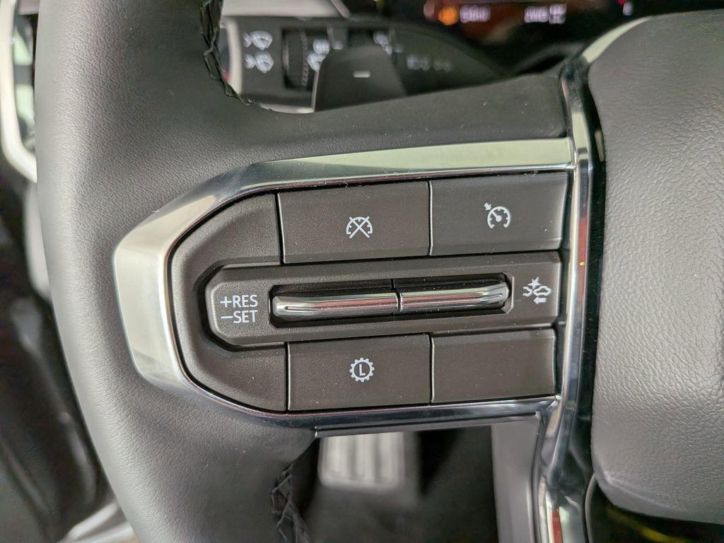 New 2026 GMC Acadia Elevation image 20