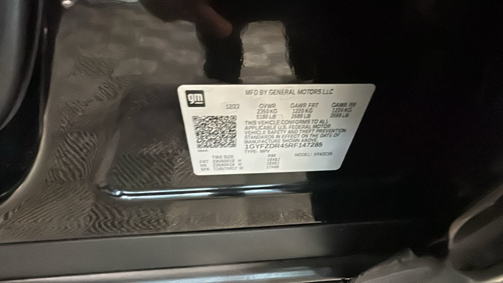 Used 2024 Cadillac XT4 Premium Luxury AWD/4WD image 12