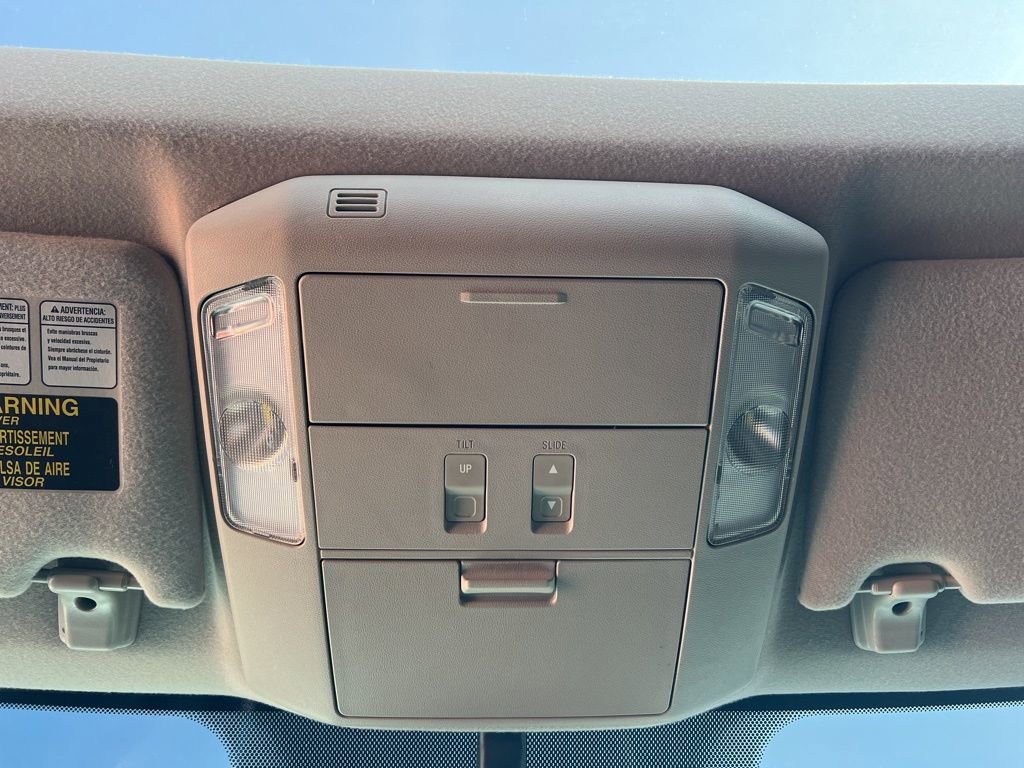 Used 2012 Toyota Tundra 4x4 CrewMax image 29