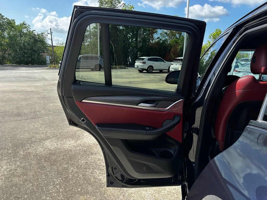 Used 2023 BMW X3 sDrive30i w/ M Sport Package image 17