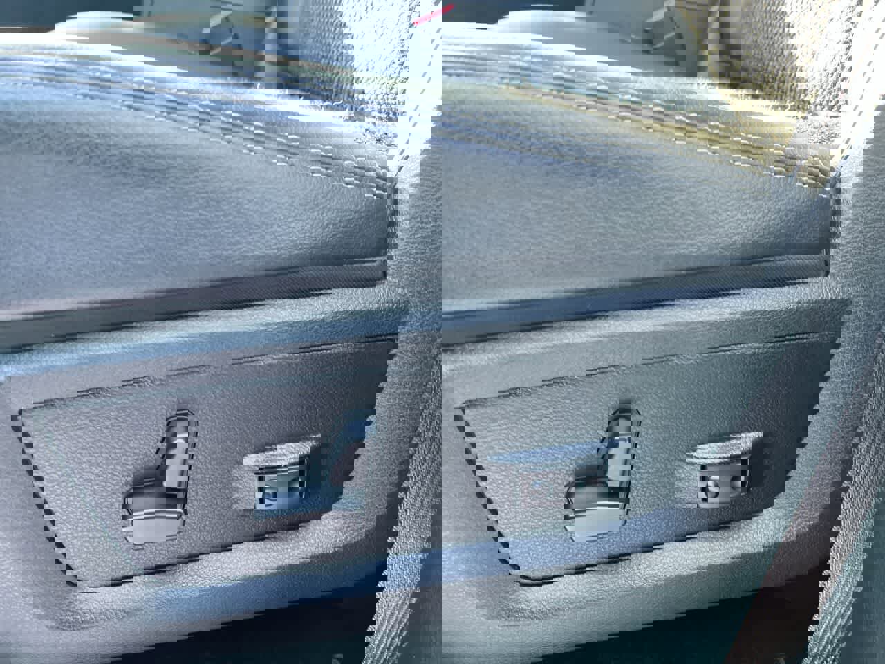 Used 2018 RAM 1500 Sport w/ Sport Premium Group image 12