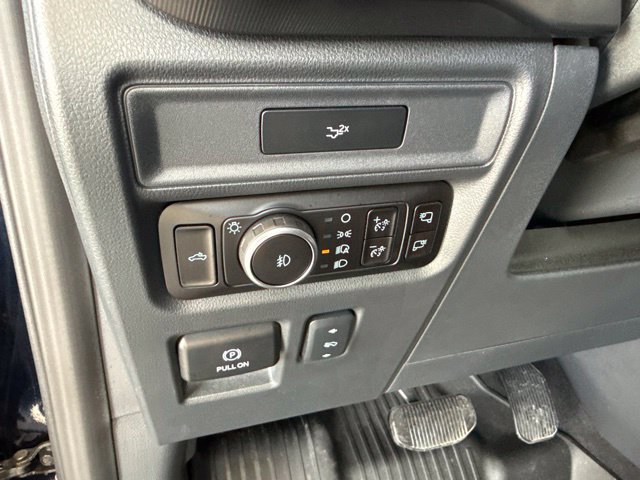 Used 2026 Ford F150 Lariat w/ Equipment Group 501A Mid AWD/4WD image 16