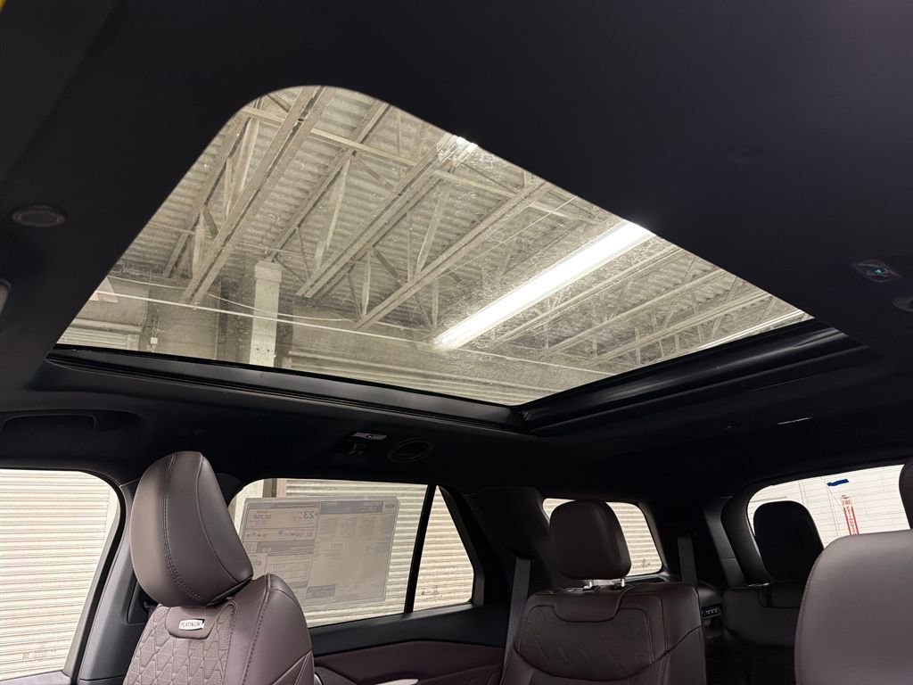 New 2026 Ford Explorer Platinum w/ LUX Leather Package image 9