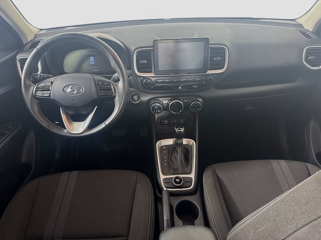 Certified 2025 Hyundai Venue SEL FWD image 36